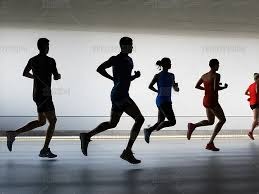 明星赛两度挑战「甲斐加农炮」成功 甲斐拓也：「周东还是很快嘛！」｜日职