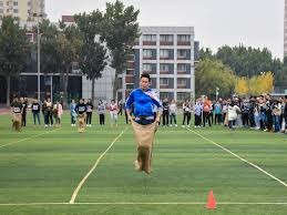 为什么一垒手通常由队内体型最大且力量最强的人担任