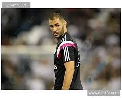 欧冠｜阿尔瓦雷斯争议点球被吹，皇马点球大战淘