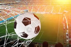 摸吉祥物女演员胸部，前塞尔塔队长马略被判赔偿1000欧