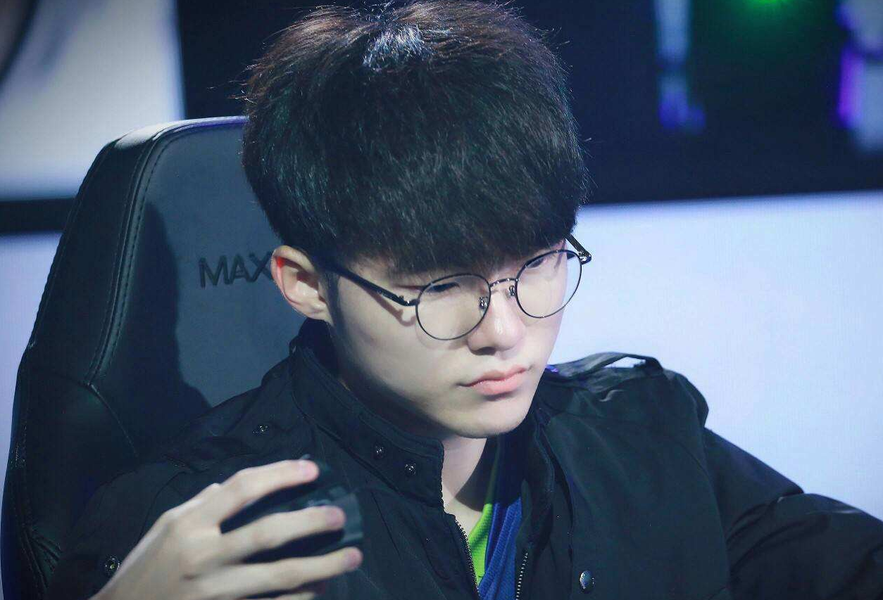 的被动 的被动
